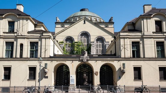 Außenaufnahme der Augsburger Synagoge