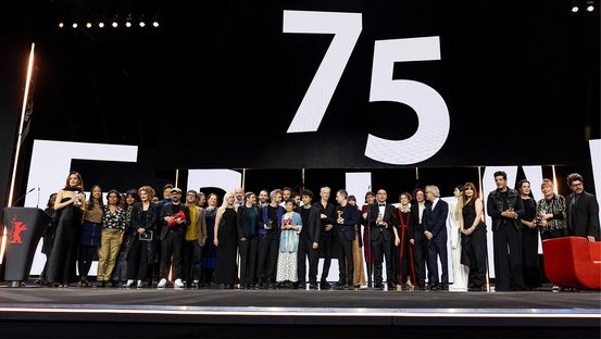 Preisverleihung der 75. Internationalen Filmfestspiele Berlin.