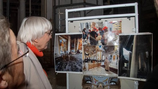 Roth ist bestürzt über die Zerstörung der Verklärungskathedrale in Odessa.